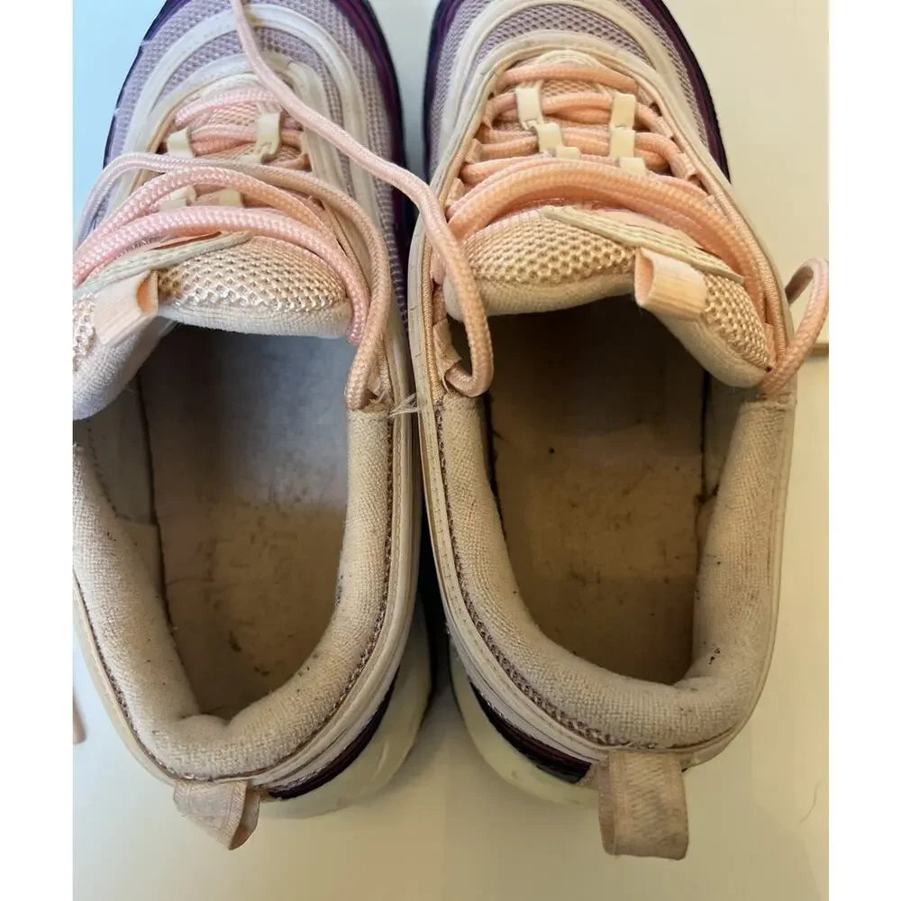 Women’s Size 9 - NIKE AIR MAX ‘97 in Plum Chalk 2018